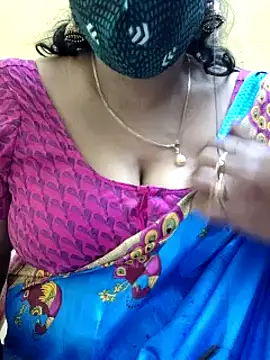 Snapshot of mallu-sumi chatting on 02/03/25, 11:58 mallu-sumi online show from 02/03/25, 11:58