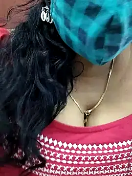 Snapshot of mallu-sumi chatting on 02/15/25, 07:50 mallu-sumi online show from 02/15/25, 07:50