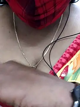 Snapshot of mallu-sumi chatting on 02/16/25, 06:21 mallu-sumi online show from 02/16/25, 06:21