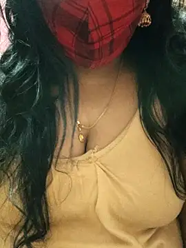 Snapshot of mallu-sumi chatting on 02/17/25, 01:15 mallu-sumi online show from 02/17/25, 01:15