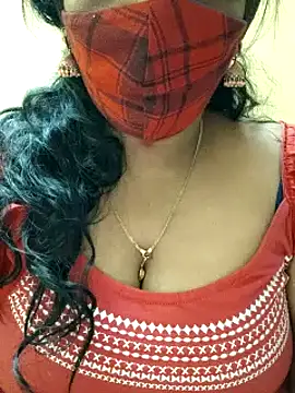 Snapshot of mallu-sumi chatting on 02/17/25, 02:15 mallu-sumi online show from 02/17/25, 02:15