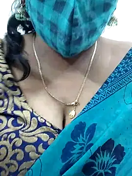 Snapshot of mallu-sumi chatting on 02/17/25, 11:20 mallu-sumi online show from 02/17/25, 11:20