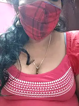 Snapshot of mallu-sumi chatting on 02/19/25, 12:35 mallu-sumi online show from 02/19/25, 12:35