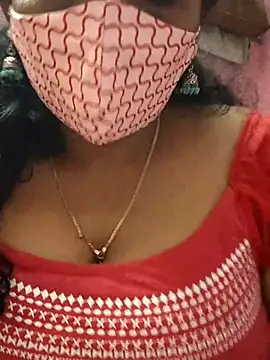 Snapshot of mallu-sumi chatting on 02/20/25, 04:39 mallu-sumi online show from 02/20/25, 04:39