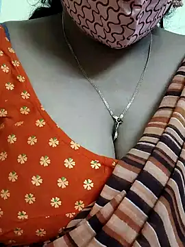 Snapshot of mallu-sumi chatting on 02/28/25, 06:09 mallu-sumi online show from 02/28/25, 06:09