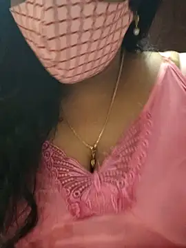 Snapshot of mallu-sumi chatting on 03/06/25, 05:14 mallu-sumi online show from 03/06/25, 05:14