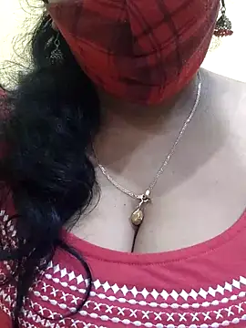 Snapshot of mallu-sumi chatting on 03/07/25, 08:33 mallu-sumi online show from 03/07/25, 08:33