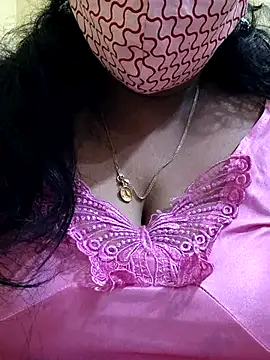 Snapshot of mallu-sumi chatting on 03/13/25, 11:16 mallu-sumi online show from 03/13/25, 11:16