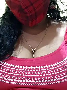 Snapshot of mallu-sumi chatting on 03/14/25, 08:06 mallu-sumi online show from 03/14/25, 08:06