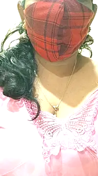 Snapshot of mallu-sumi chatting on 03/18/25, 02:37 mallu-sumi online show from 03/18/25, 02:37