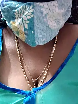 Snapshot of mallu-sumi chatting on 03/22/25, 01:43 mallu-sumi online show from 03/22/25, 01:43