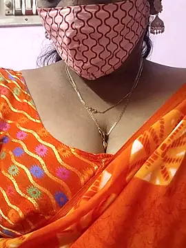 Snapshot of mallu-sumi chatting on 10/02/25, 05:20 mallu-sumi online show from 10/02/25, 05:20