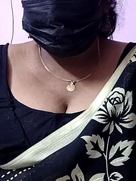 mallu-sumi online show from 02/24/26, 06:39