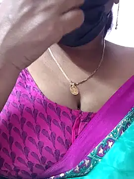 mallu-sumi online show from 03/01/26, 09:06