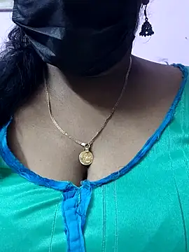 mallu-sumi online show from 03/13/26, 06:03