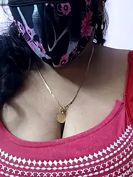 Snapshot of mallu-sumi chatting on 04/25/26, 05:54 mallu-sumi online show from 04/25/26, 05:54
