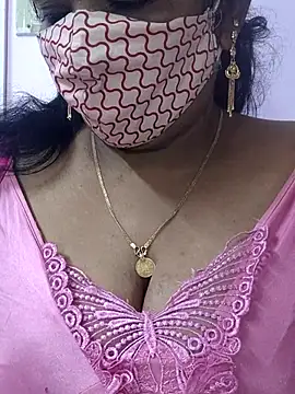 Snapshot of mallu-sumi chatting on 07/04/26, 07:09 mallu-sumi online show from 07/04/26, 07:09
