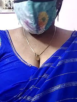 Snapshot of mallu-sumi chatting on 07/16/26, 06:14 mallu-sumi online show from 07/16/26, 06:14