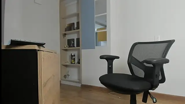 pablo-rincon95 online show from 03/11/26, 05:52