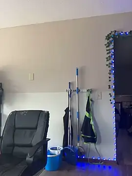 spicysugar74 online show from 11/19/25, 07:03