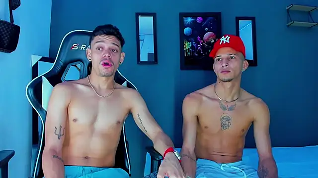 Snapshot of Friendsofeverything_ chatting on 03/05/25, 11:38 Friendsofeverything  online show from 03/05/25, 11:38