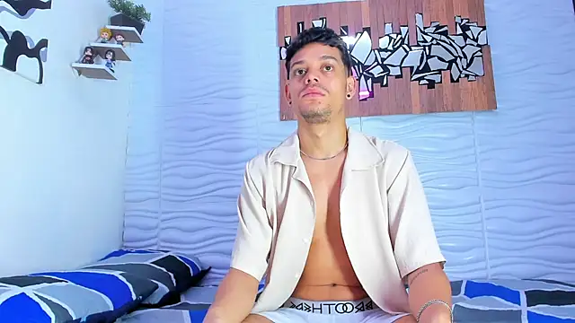 Snapshot of Friendsofeverything_ chatting on 09/16/25, 02:07 Friendsofeverything  online show from 09/16/25, 02:07