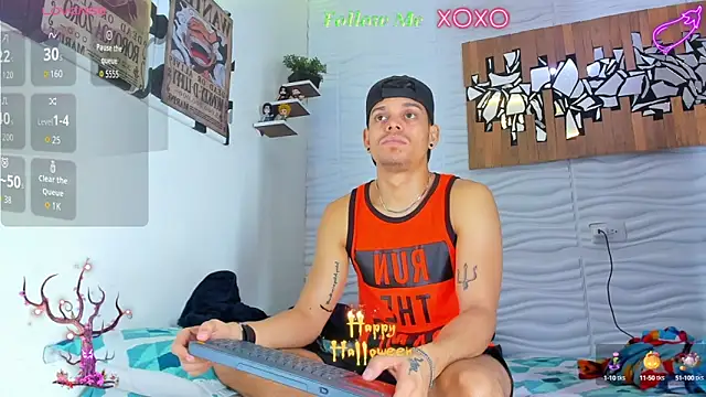 Snapshot of Friendsofeverything_ chatting on 10/12/25, 10:42 Friendsofeverything  online show from 10/12/25, 10:42