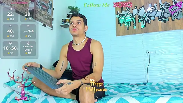 Snapshot of Friendsofeverything_ chatting on 10/13/25, 01:55 Friendsofeverything  online show from 10/13/25, 01:55