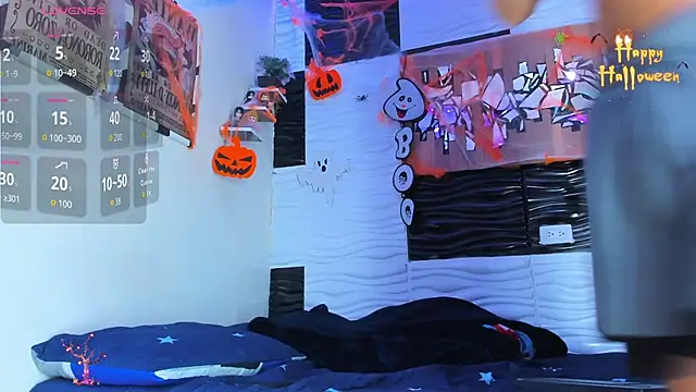 Snapshot of Friendsofeverything_ chatting on 10/18/25, 01:45 Friendsofeverything  online show from 10/18/25, 01:45