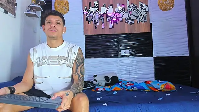 Friendsofeverything  online show from 12/13/25, 11:21