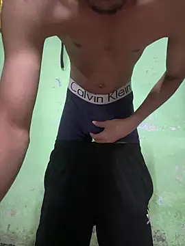 Snapshot of Privateseducer chatting on 12/11/24, 12:44 Privateseducer online show from 12/11/24, 12:44