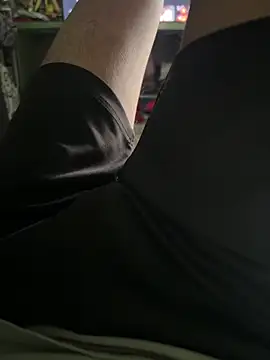 Snapshot of Privateseducer chatting on 03/16/25, 12:11 Privateseducer online show from 03/16/25, 12:11