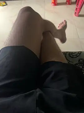 Snapshot of Privateseducer chatting on 09/15/25, 04:01 Privateseducer online show from 09/15/25, 04:01