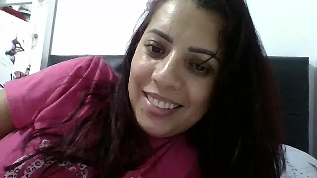 Snapshot of Anne_kis chatting on 01/22/25, 05:26 Anne kis online show from 01/22/25, 05:26