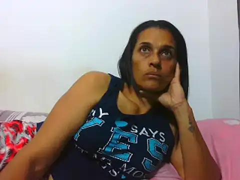 latinbrunettet online show from 03/11/25, 01:45