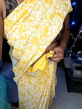 honey-sexy online show from 01/19/25, 12:28