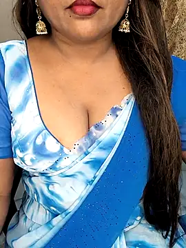 honey-sexy online show from 10/26/25, 03:18