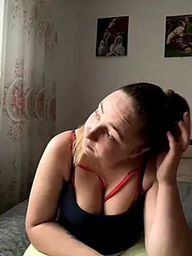 Joannakiss online show from 11/13/25, 02:05