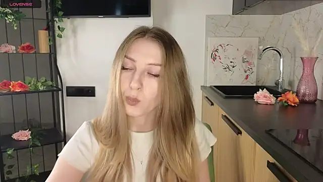 BreckAngwin online show from 03/12/25, 05:13