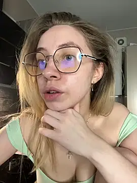 Kitty Katrine online show from 05/15/26, 06:04