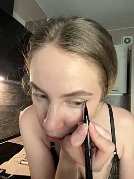 Kitty Katrine online show from 05/26/26, 02:13