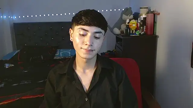 Snapshot of Im_juanda chatting on 12/19/24, 11:57 Im juanda online show from 12/19/24, 11:57