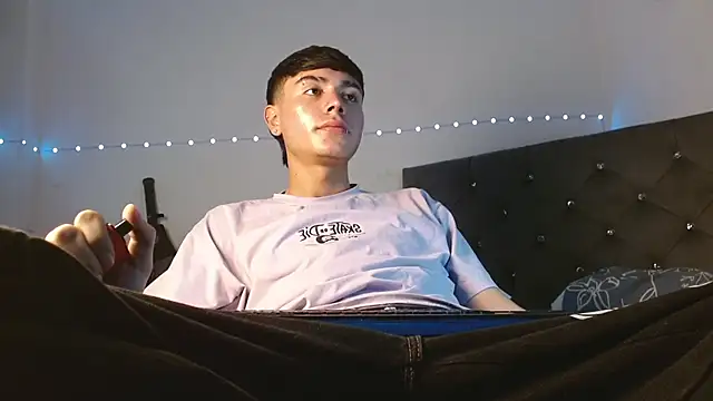 Snapshot of Im_juanda chatting on 02/17/25, 06:15 Im juanda online show from 02/17/25, 06:15