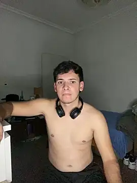 diego7990  online show from 10/23/25, 10:30