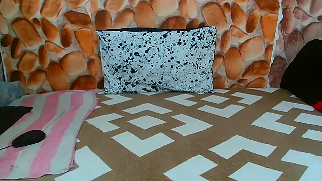 AfricanBigAssxx98 online show from 11/14/25, 10:36