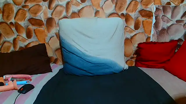 AfricanBigAssxx98 online show from 02/20/26, 06:52