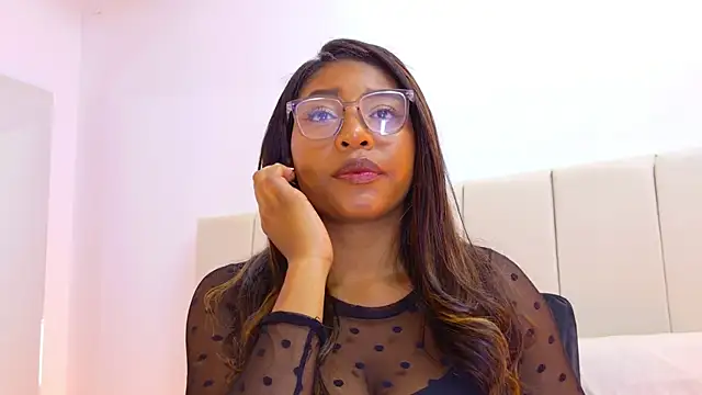 VanessaGlenn online show from 04/26/26, 05:10