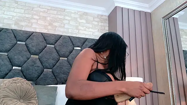 VanessaGlenn online show from 07/21/26, 12:18