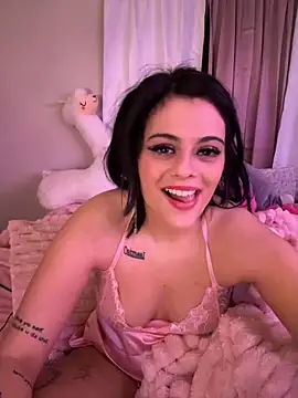 Snapshot of Sashabbay chatting on 02/15/25, 06:23 Sashabbay online show from 02/15/25, 06:23