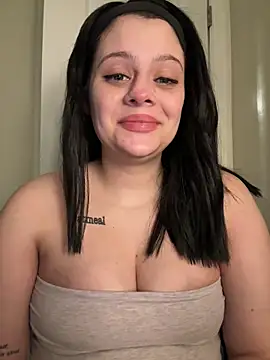 Snapshot of Sashabbay chatting on 02/22/26, 04:57 Sashabbay online show from 02/22/26, 04:57